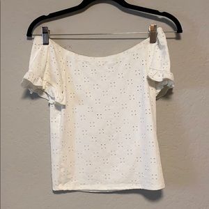 Off the shoulder eyelet la hearts top